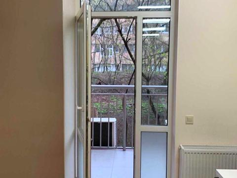 коммерческая по адресу Евгения Коновальца ул. (Щорса), 36-Е