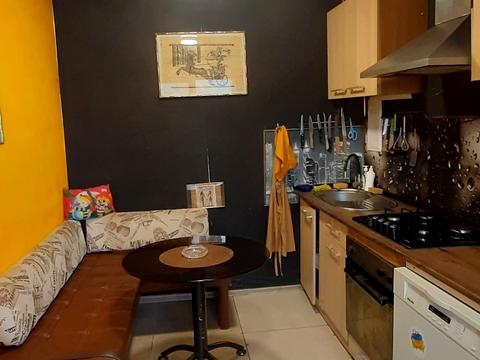 квартира за адресою Дніпро, Тополина вул., 9