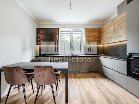 будинок за адресою Івана Франка вул.