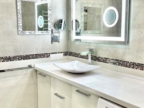 квартира за адресою Івана Мар'яненка пров., 7