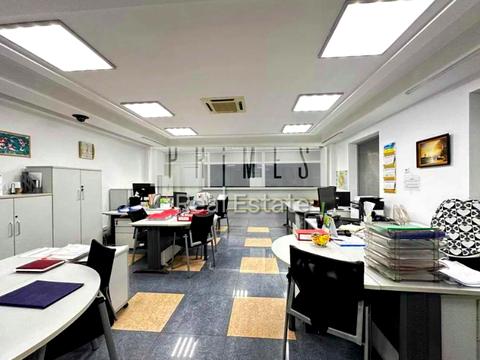 комерційна за адресою Болсуновська вул. (Сергія Струтинського), 8