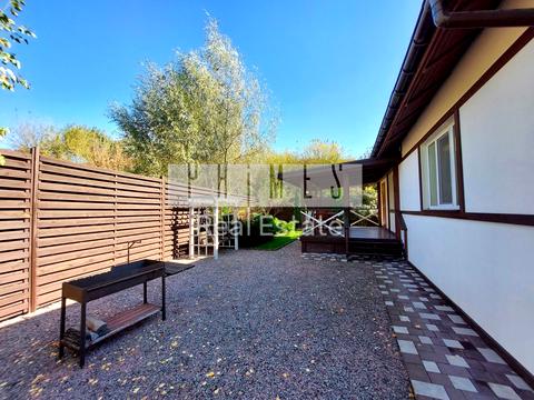 будинок за адресою с. Лісники, Верського вул.