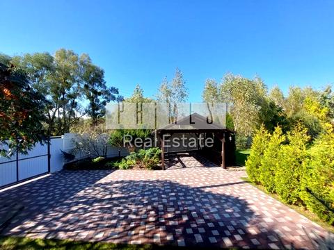 будинок за адресою с. Лісники, Верського вул.