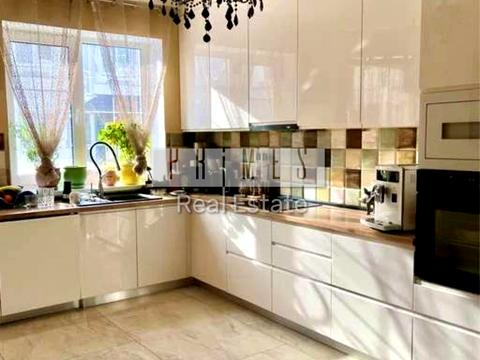 будинок за адресою Ватутіна пров.