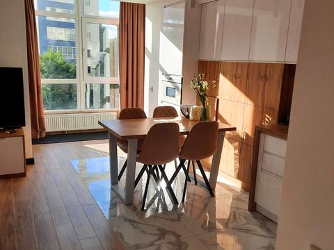 квартира за адресою Андрія Мельника вул., (Будинок 7)