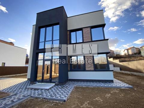 будинок за адресою с. Лісники, Ватутіна пров.