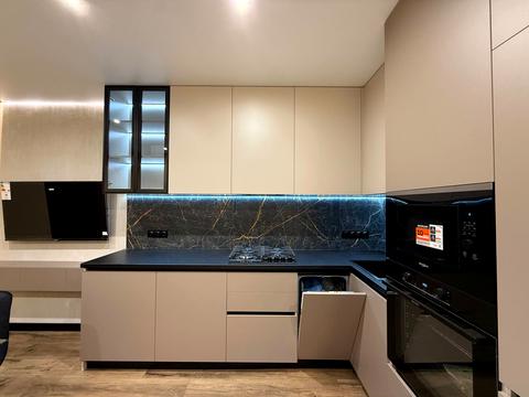 квартира за адресою смт. Слобожанське, Співдружності вул., 8