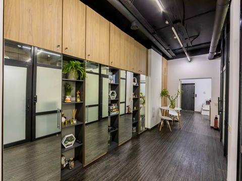 комерційна за адресою Глибочицька вул., 32-В