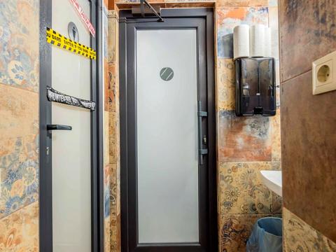 комерційна за адресою Глибочицька вул., 32-В