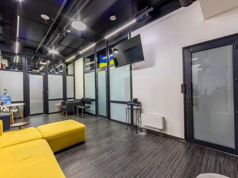 комерційна за адресою Глибочицька вул., 32-В