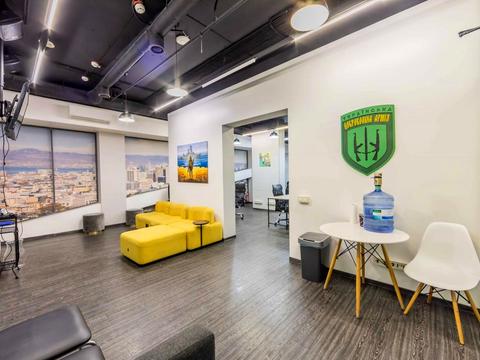 комерційна за адресою Глибочицька вул., 32-В