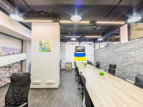 комерційна за адресою Глибочицька вул., 32-В