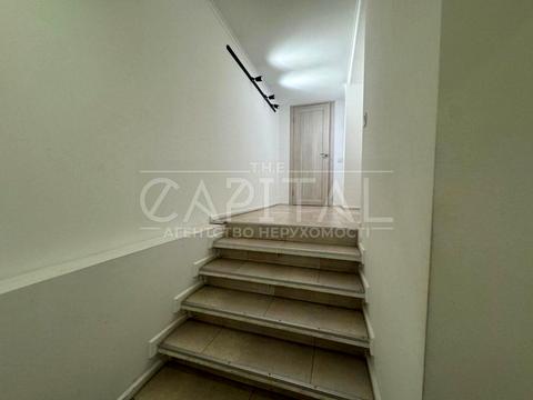 комерційна за адресою Протасів Яр вул., 8