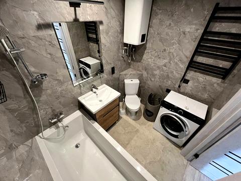 квартира за адресою Івана Білика вул. (Яблунева), 11