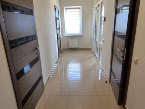 коммерческая по адресу Героїв Крут ул., 2