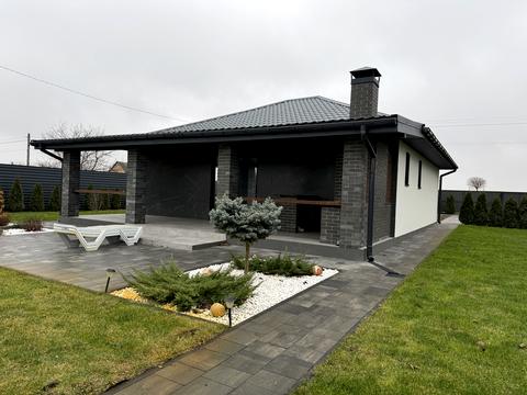 будинок за адресою Миру