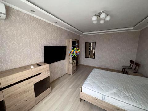 квартира за адресою Академіка Вернадського бульв., 24