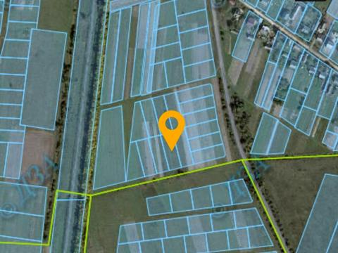 участок по адресу 