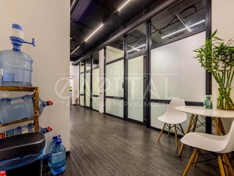 комерційна за адресою Глибочицька вул., 32-В