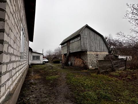 будинок за адресою Героїв України