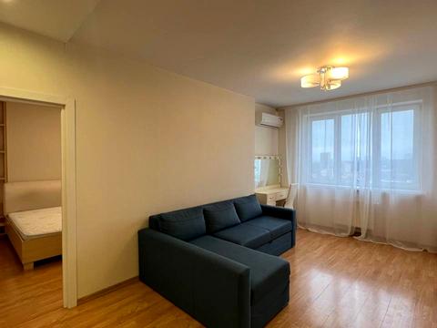 квартира за адресою Феодосійська вул., 3-В