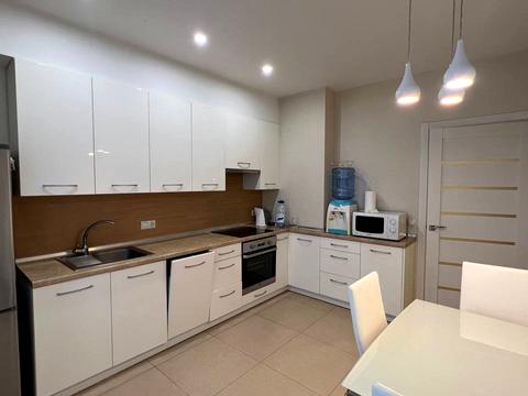 квартира за адресою Феодосійська вул., 3-В