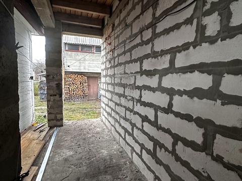 будинок за адресою Героїв України