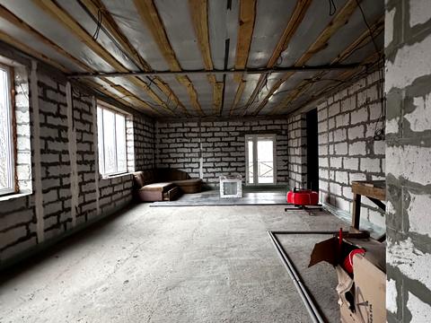 будинок за адресою Героїв України