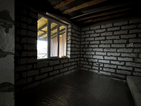 будинок за адресою Героїв України