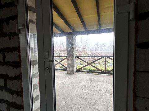 будинок за адресою Героїв України