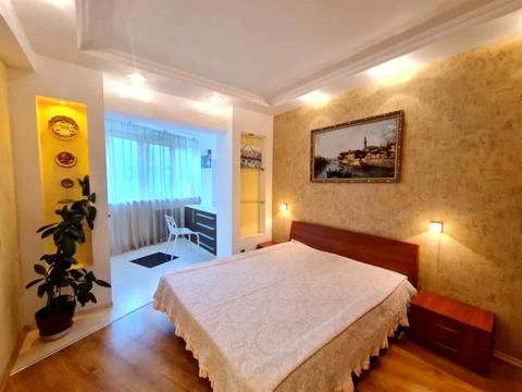 квартира за адресою Академіка Корольова вул., 81/6