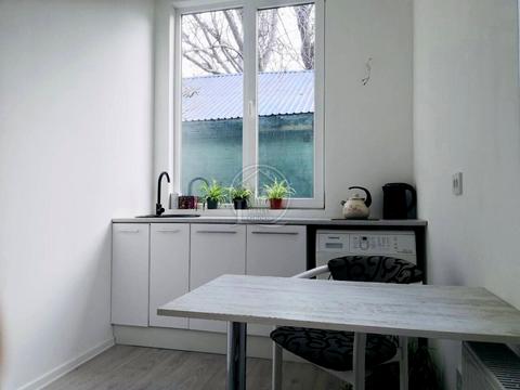 квартира за адресою Паркова вул., 75