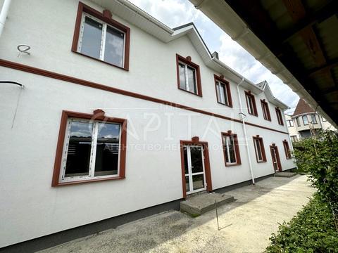 будинок за адресою с. Гатне, Київська вул.