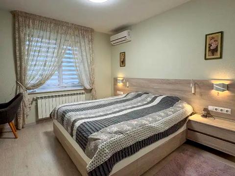 квартира за адресою Незалежності вул. (Титова), 26