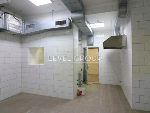 комерційна за адресою Лютеранська вул., 4