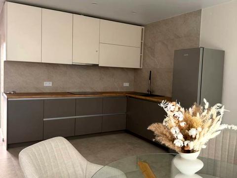 будинок за адресою Центральна вул.