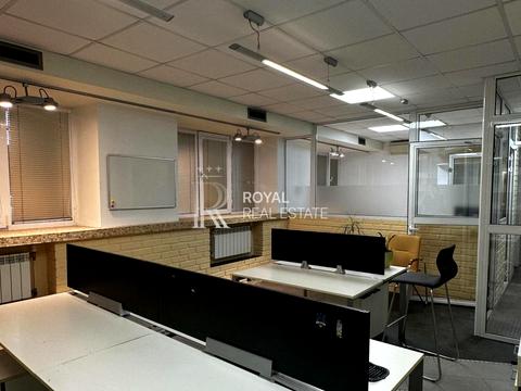 коммерческая по адресу Алексея Тихого ул. (Виборзька), 89-А