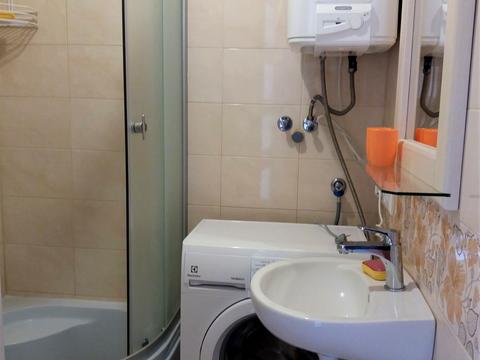 квартира за адресою Бишівський пров., 9