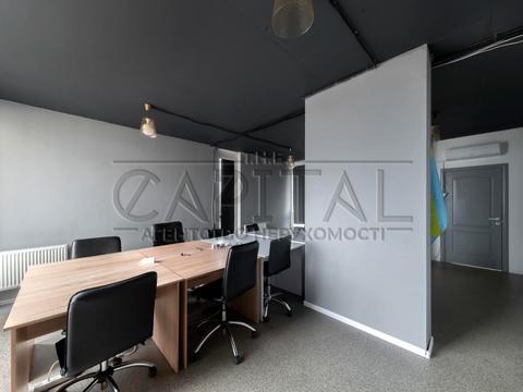 комерційна за адресою Юлії Здановської вул. (Ломоносова), 19/14