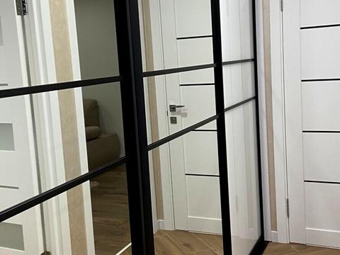 квартира за адресою Злуки просп., 18