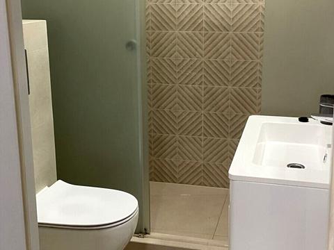 квартира за адресою Злуки просп., 18