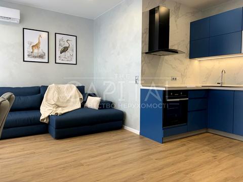 квартира за адресою Зарічна вул., 4