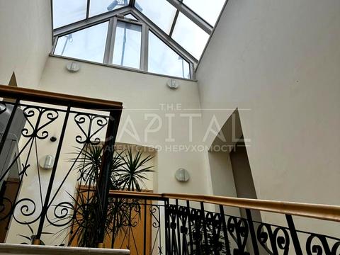 комерційна за адресою Велика Васильківська вул. (Червоноармійська), 34