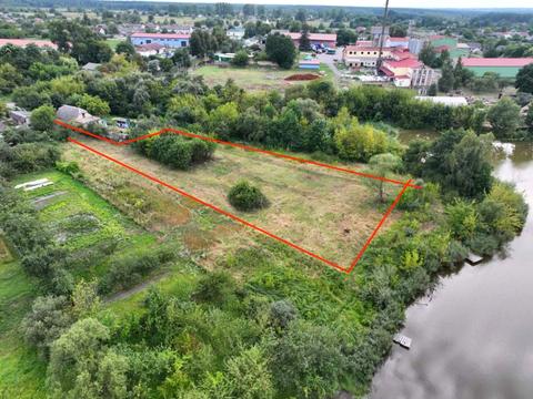 участок по адресу Кавказька