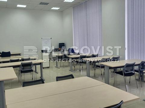 коммерческая по адресу Степана Бандеры просп., 5