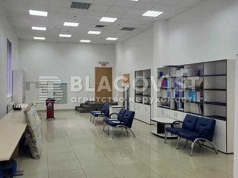 коммерческая по адресу Степана Бандеры просп., 5