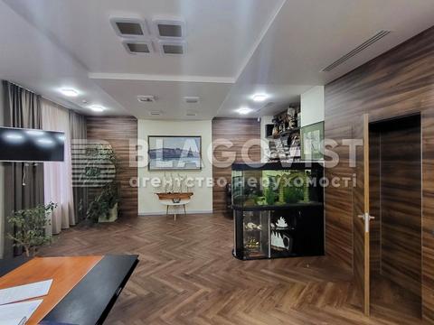 коммерческая по адресу Степана Бандеры просп., 5