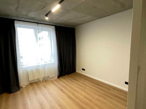 квартира по адресу Свободи ул., 20/2