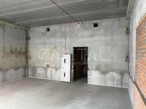 комерційна за адресою Михайла Максимовича вул. (Онуфрія Трутенка), 26