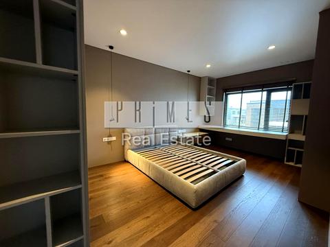 будинок за адресою с. Крушинка, берегова